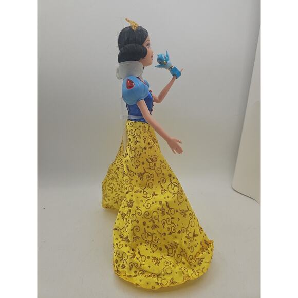 Disney Mattel Snow White & the Seven Dwarfs Musical Snow White & Friends - Picture 5 of 8